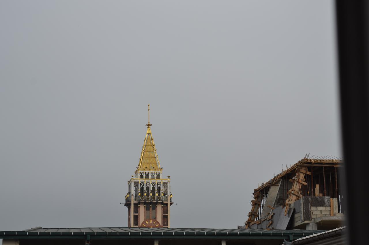 Old Batumi Apartment Exterior photo